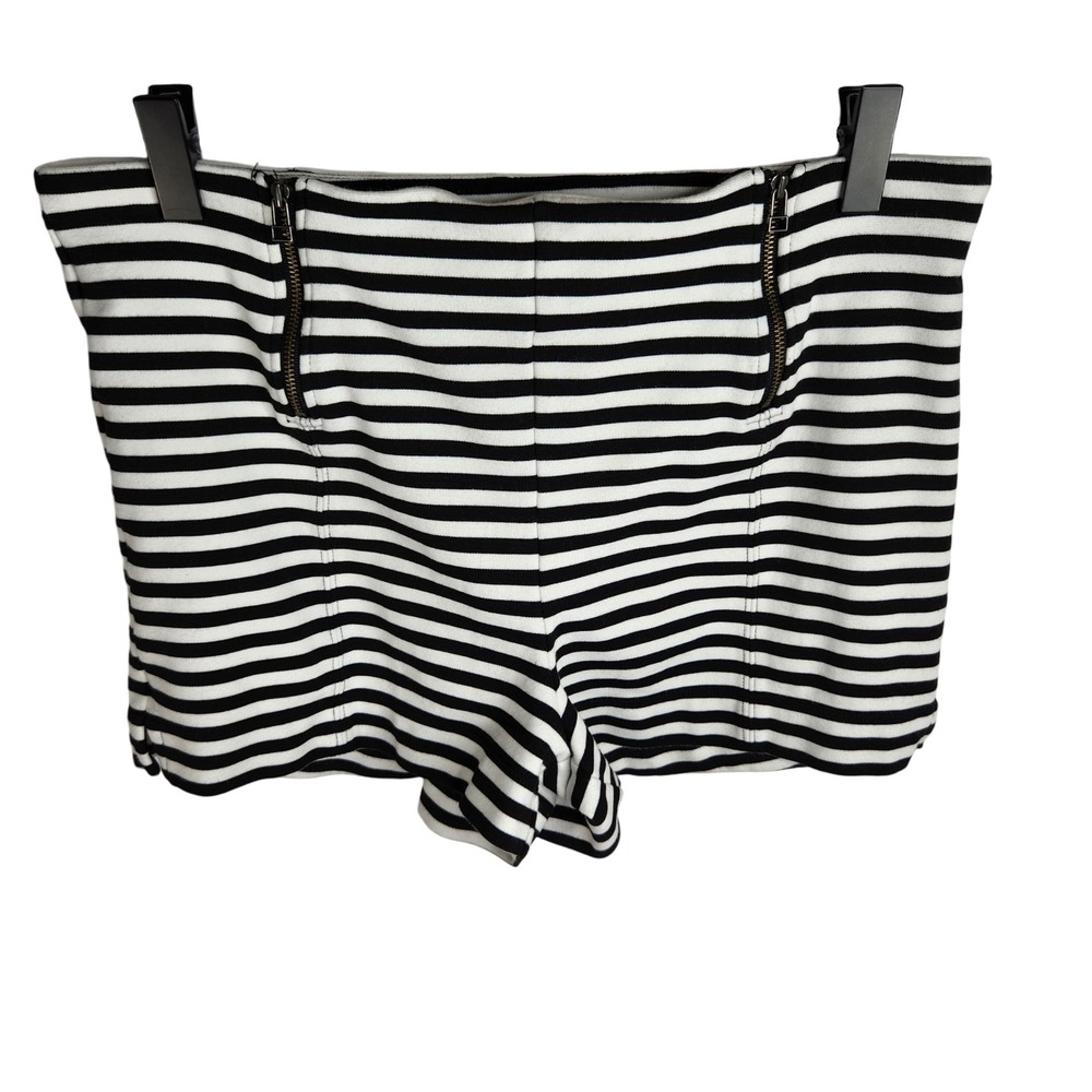 Sunday Best Aritzia Women's Size‎ 8 Striped Zip Front Shorts Black White